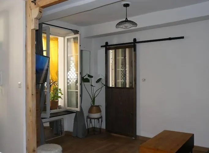 Petit Appart Atypique Apartamento Niza